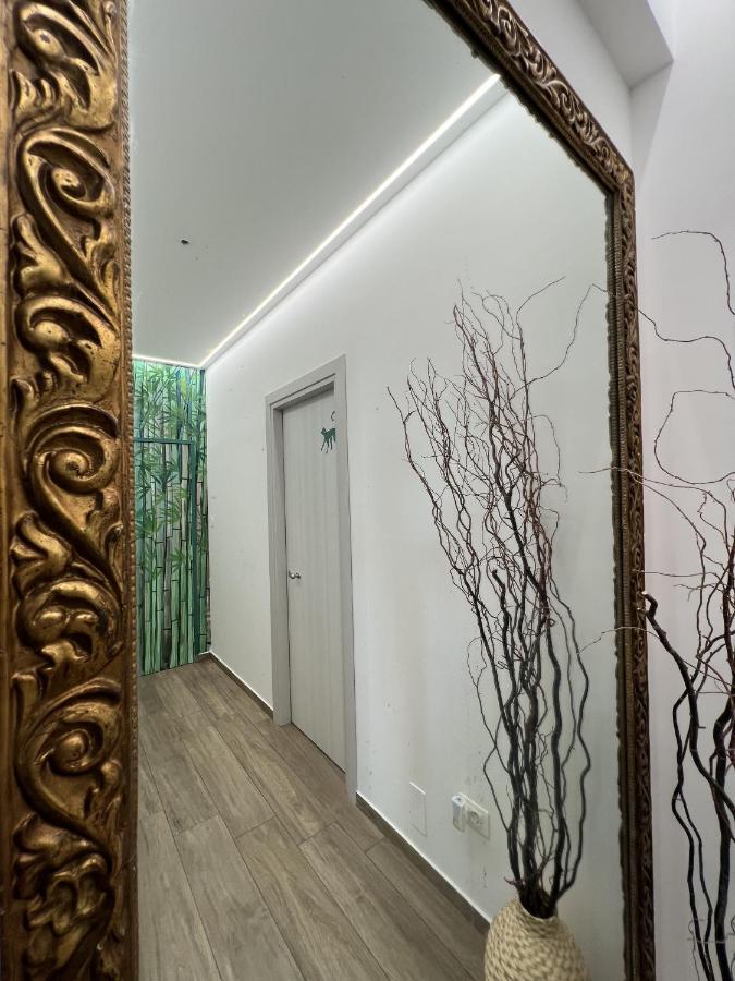 Urban Jungle Rooms Naples Exterior photo
