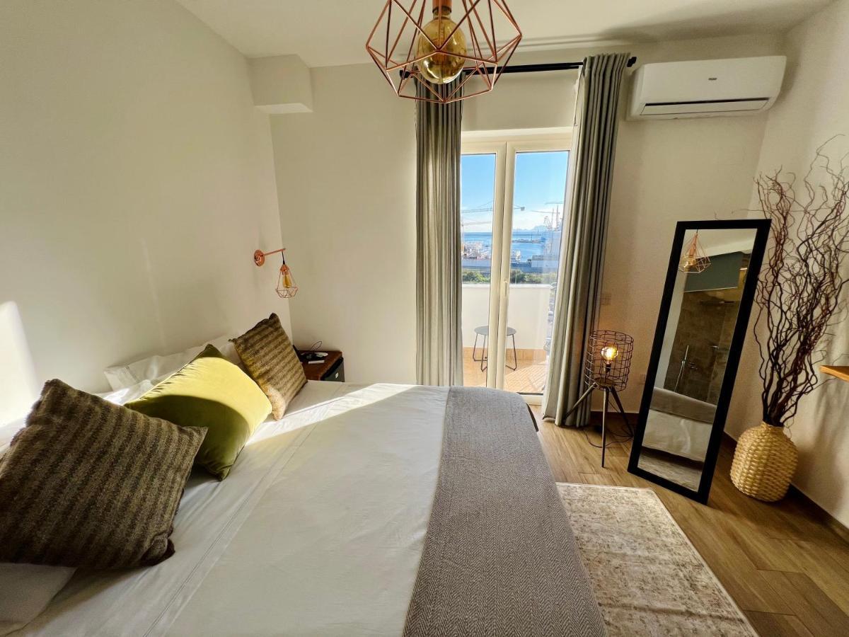 Urban Jungle Rooms Naples Exterior photo