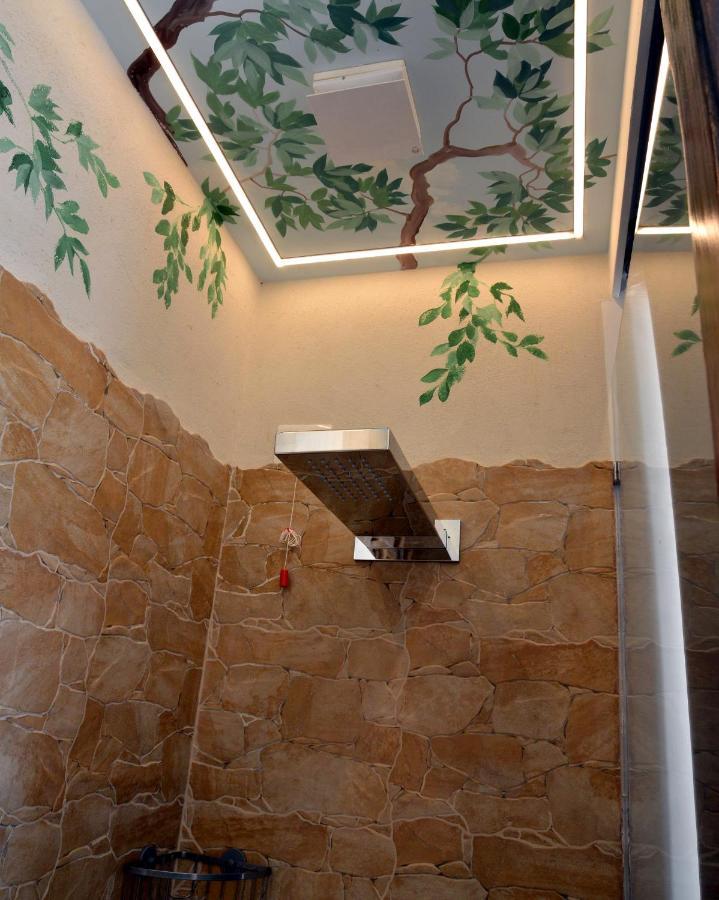 Urban Jungle Rooms Naples Exterior photo
