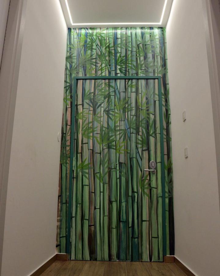 Urban Jungle Rooms Naples Exterior photo